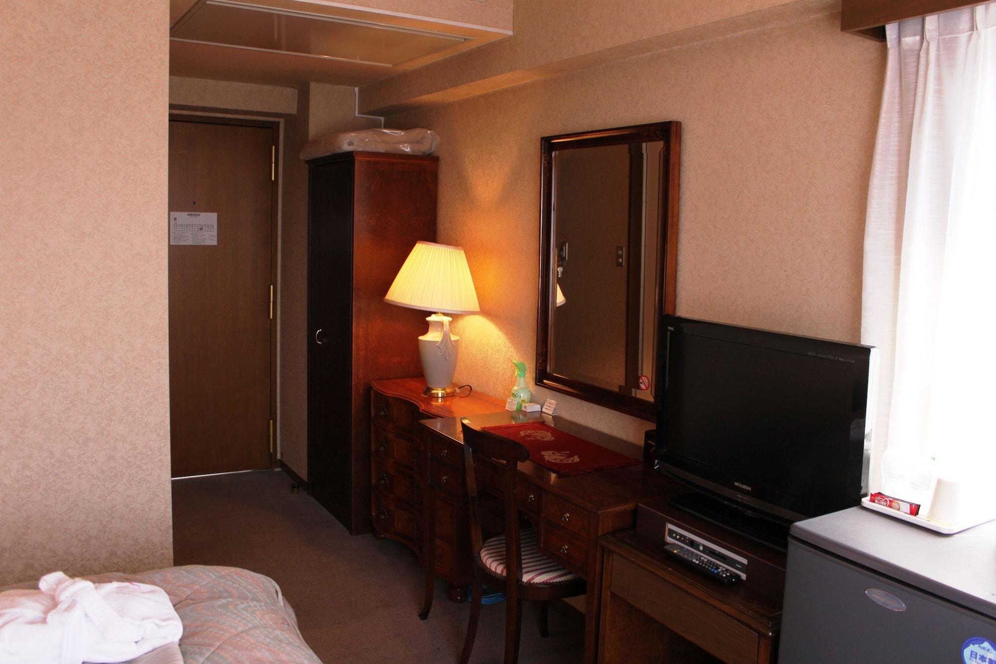 Hotel Palace Inn Toyota Тойота Екстер'єр фото