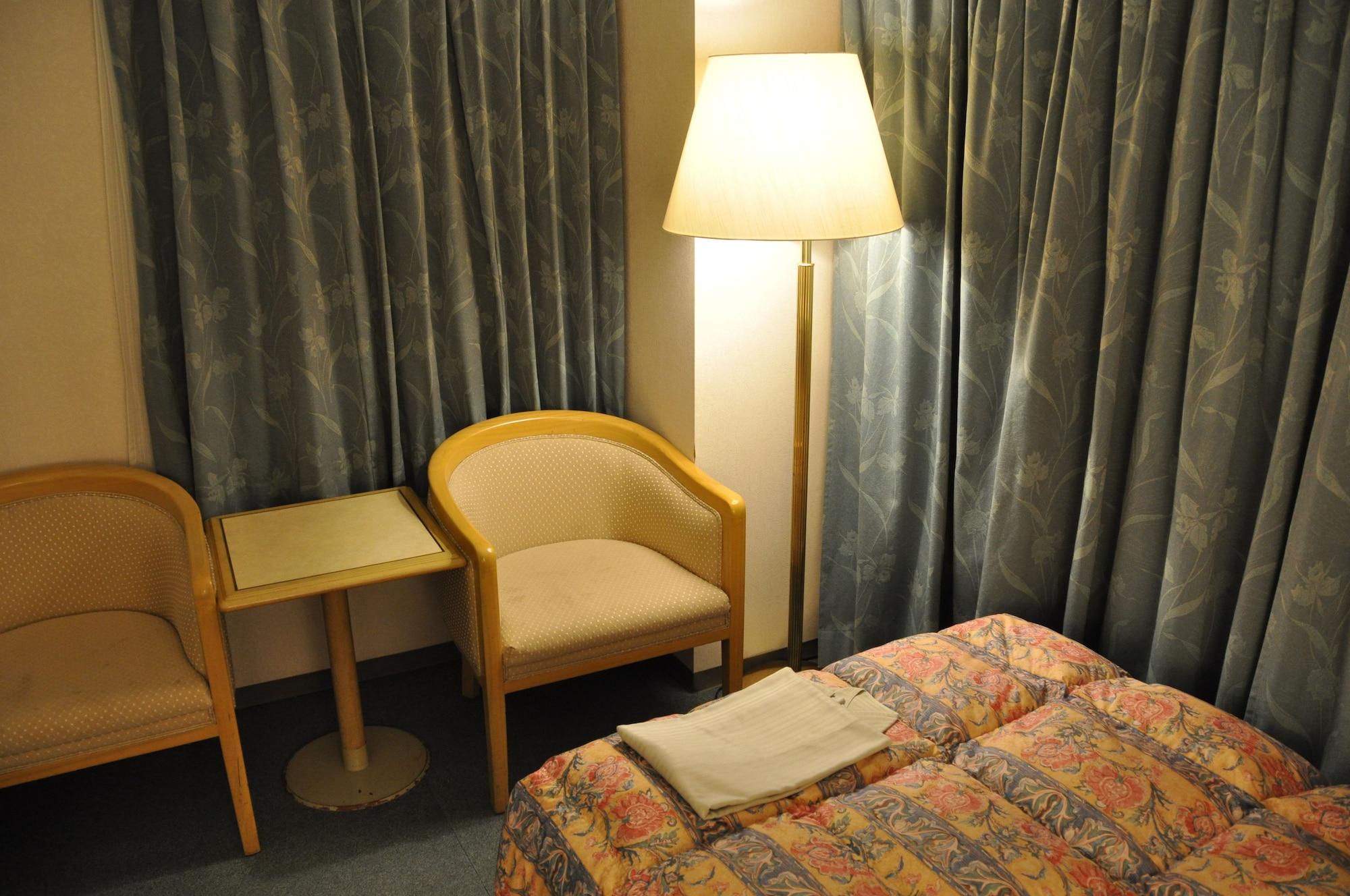 Hotel Palace Inn Toyota Тойота Екстер'єр фото