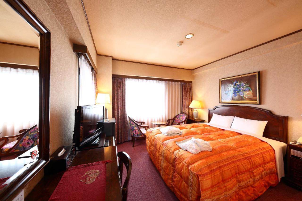 Hotel Palace Inn Toyota Тойота Екстер'єр фото