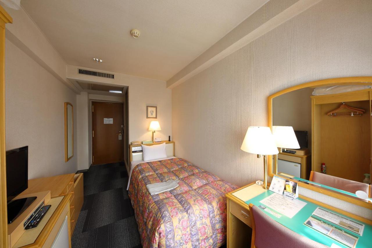 Hotel Palace Inn Toyota Тойота Екстер'єр фото